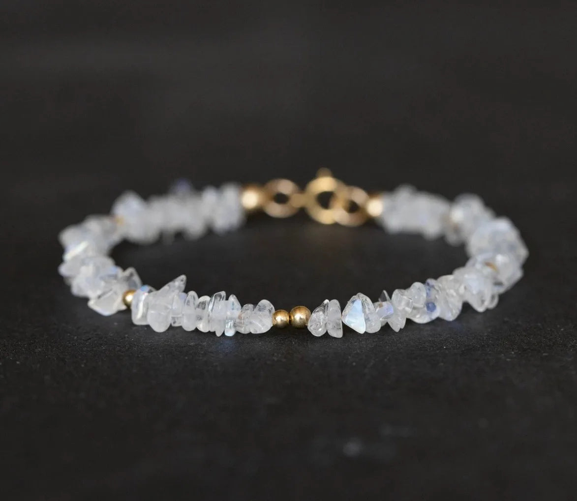 Moonstone bracelet, Mothers Day Gift, June Birthstone, Gemini Zodiac Jewelry, Crystal Bracelet