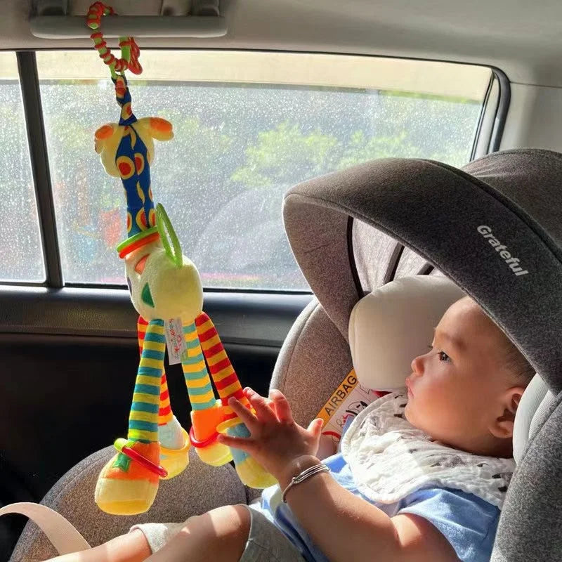 Car bed hanging giraffe, safety seat car hanging deer, baby soothing bed hanging, give baby long time companion, relieve anxiety