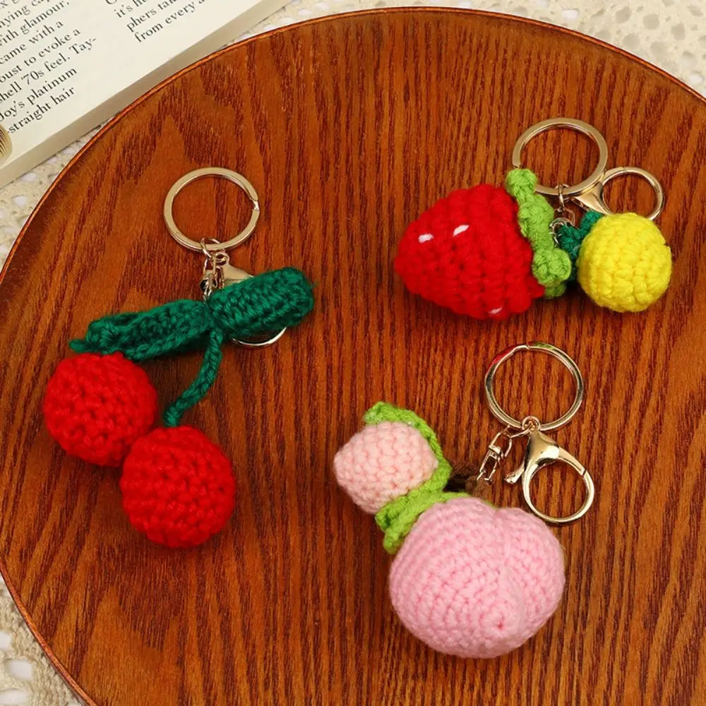 New Knitted Fruit Keychain Simulation Strawberry Cherry Pear Peach Key Ring Women Girl Car Bag Key Pendant Jewelry Key Holder